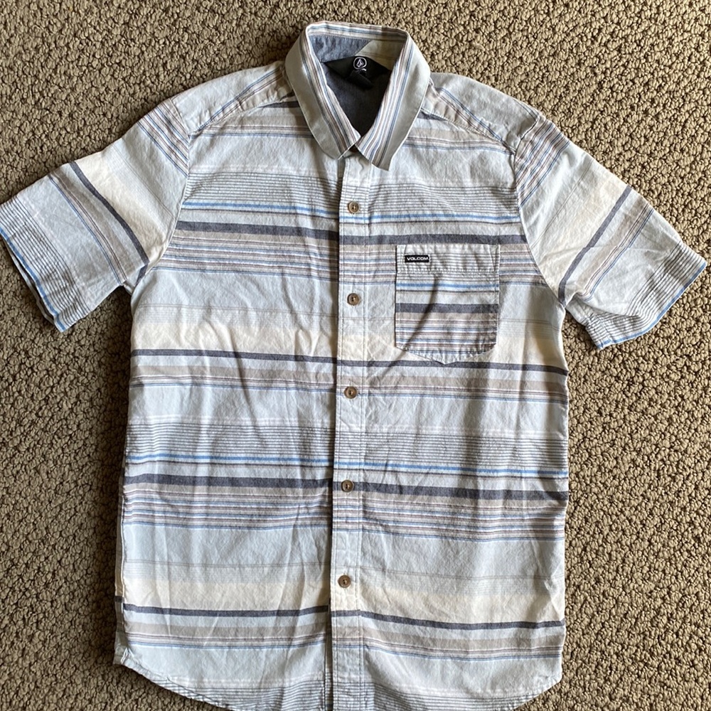 Boys Volcom button up - size 10 / medium